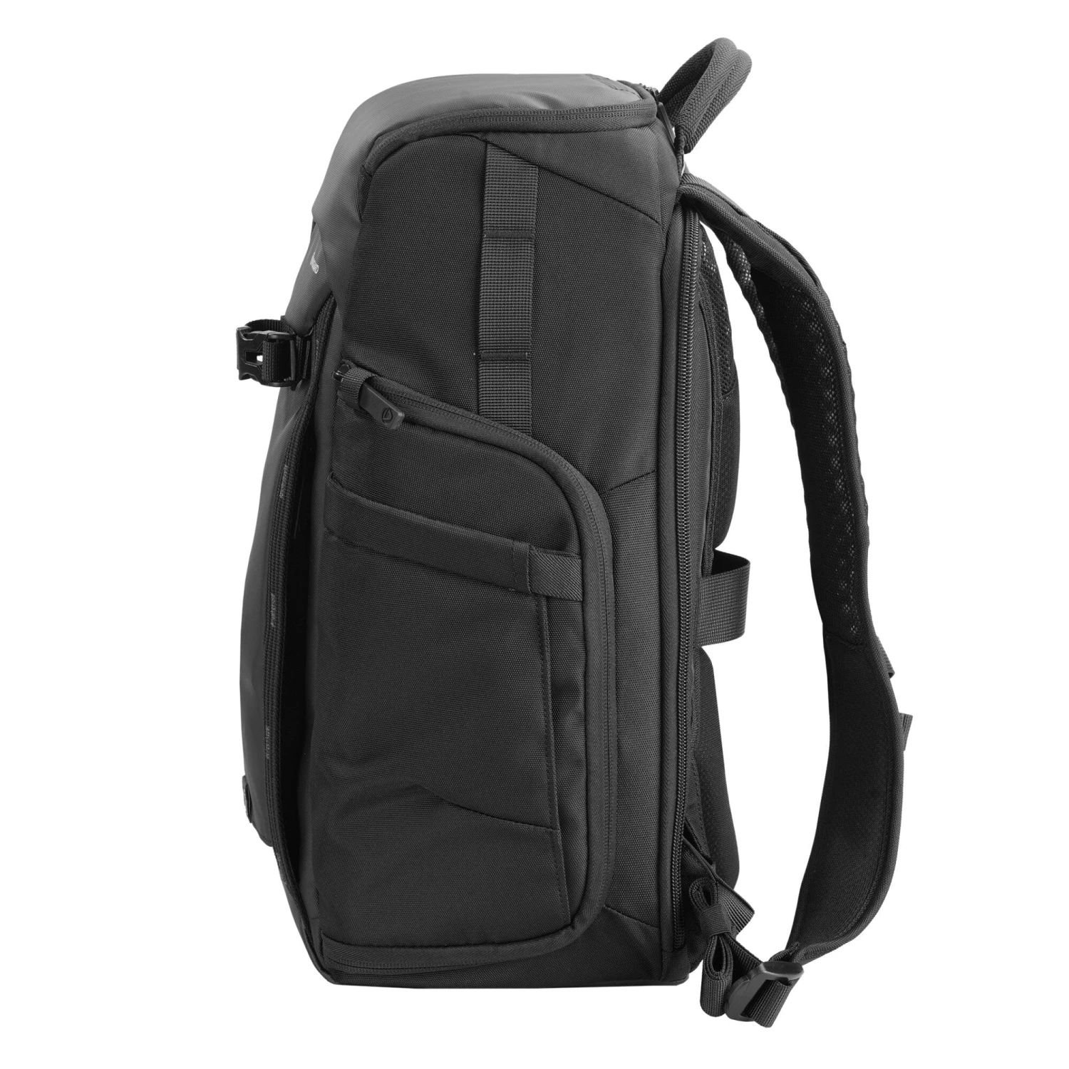 Vanguard VEO ADAPTOR R44 BK Camera Backpack With USB Port - Image 4