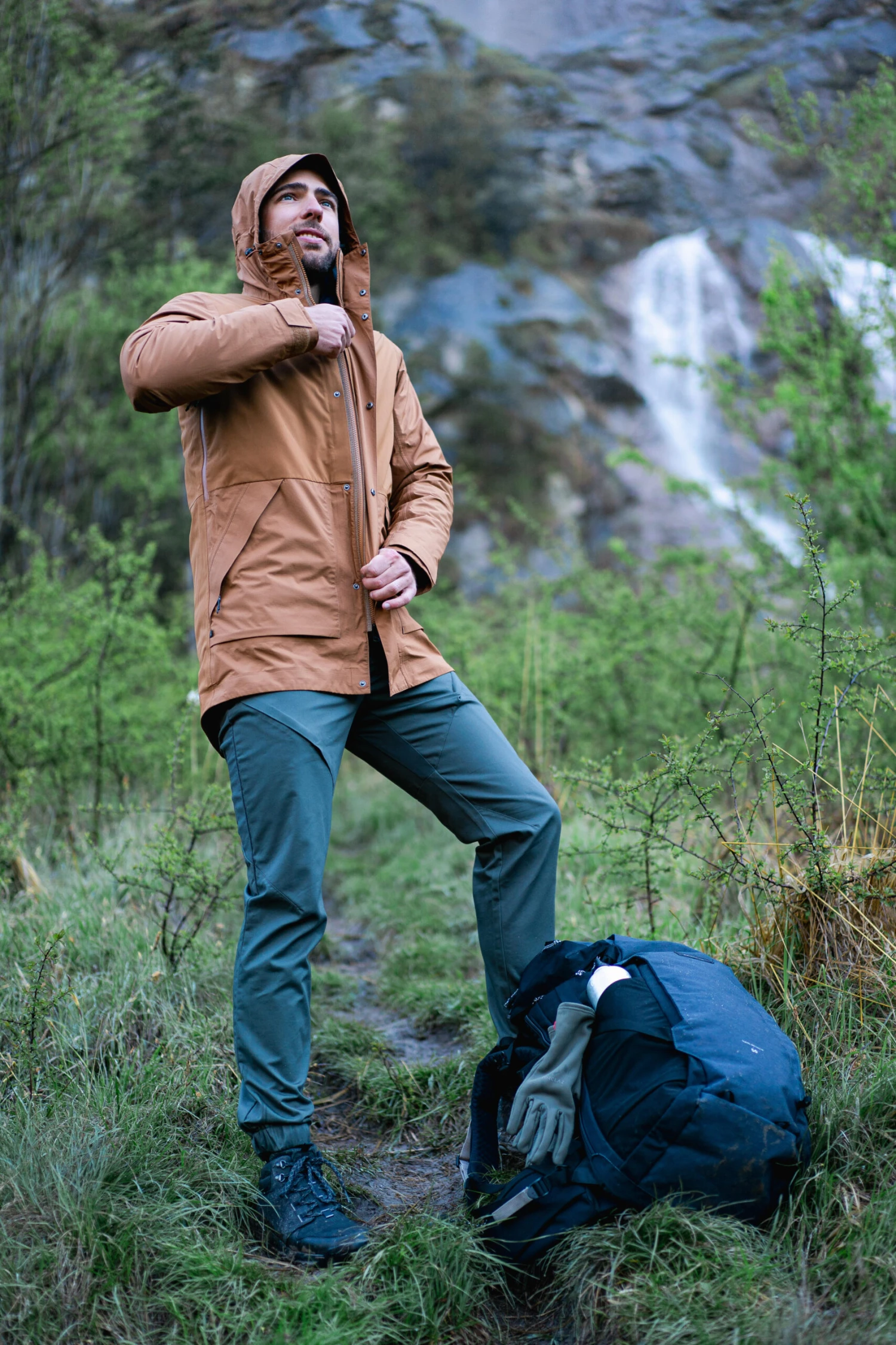 Men's Travel Trekking 3-in-1 Waterproof Jacket TRAVEL 900 COMPACT -10 °C - Image 19